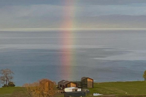 Investigan vertimiento irregular de líquidos en aguas del Lago Llanquihue: municipio apunta a proyecto inmobiliario