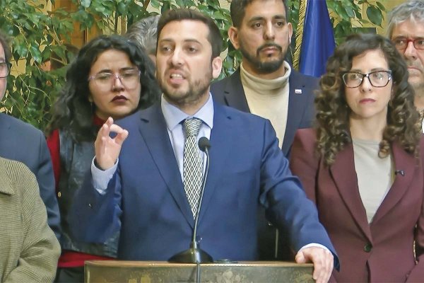 Por invariabilidad tributaria y RCA: oposición presentó requerimientos al TC