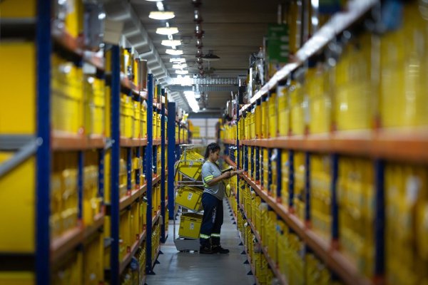 En Chile, donde, al igual que en Argentina, México y otros mercados, MercadoLibre actualmente solo vende medicamentos de minoristas externos. (Foto: Bloomberg)