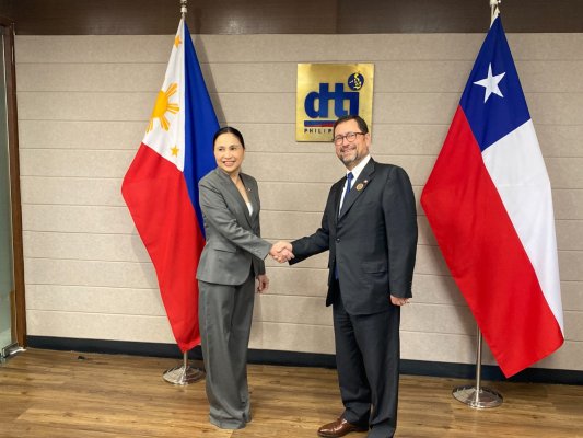 <p>Chile cierra negociaciones para acuerdo comercial con Filipinas y profundiza relación con sudeste asiático</p>