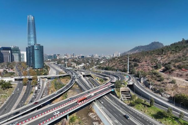 Hasta enero: Costanera Norte cerrará por seis meses las pistas laterales del puente Lo Saldes por obras de reemplazo