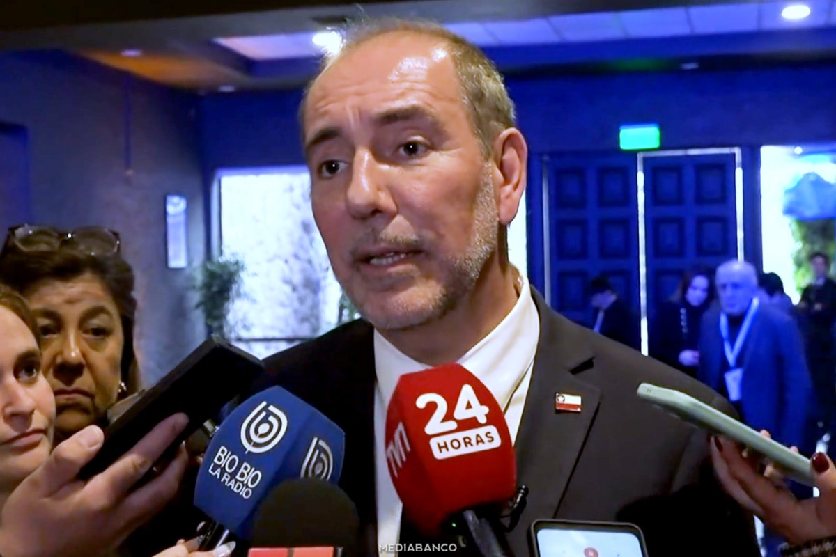<p>Ahora en DF | Ministro Louis de Grange por tarifas del TAG: “Hemos tenido buenas conversaciones y creo que vamos a llegar a buen puerto”</p>