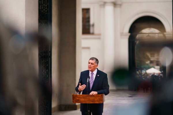 <p>Alvarado cierra la puerta a reincorporación de Rodríguez y anticipa: “En los próximos días se informará el nuevo subsecretario de Hacienda”</p>