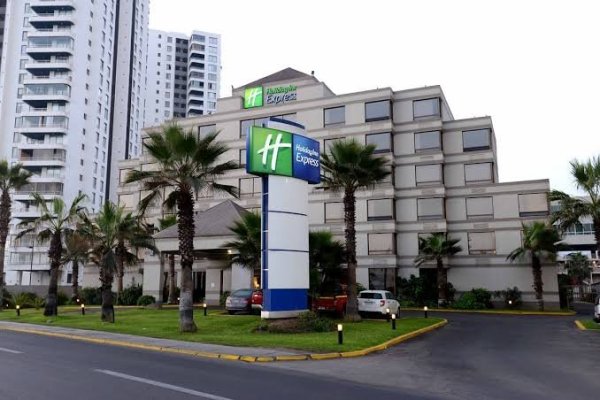 <p>Aysén y Tarapacá lideran el aumento en las pernoctaciones turísticas registrado durante junio</p>