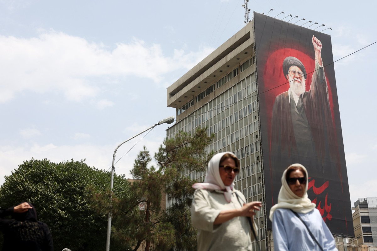 <p>¿Qué hay detrás de la distensión entre EEUU e Irán y la caída del petróleo?</p>