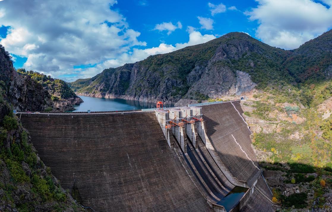 <p>Enel Generación inicia vertimiento y abre compuertas de Central Ralco ante crecida de ríos por intensidad de lluvias</p>