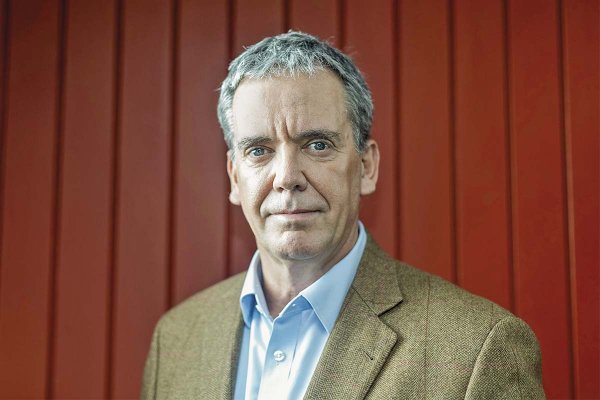 Harboe critica posibles cambios a la Ley de Protección de Datos