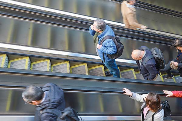 <p>Formalidad laboral cae 30 puntos porcentuales tras la edad de jubilación, según informe de la FIAP</p>