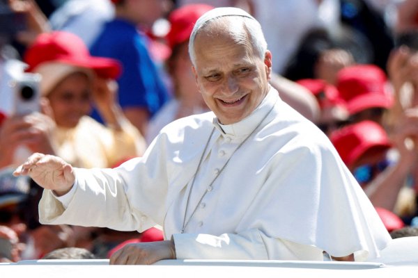 <p>El Vaticano confirma gira del Papa León XIV por Uruguay, Argentina y Perú en noviembre de este año</p>