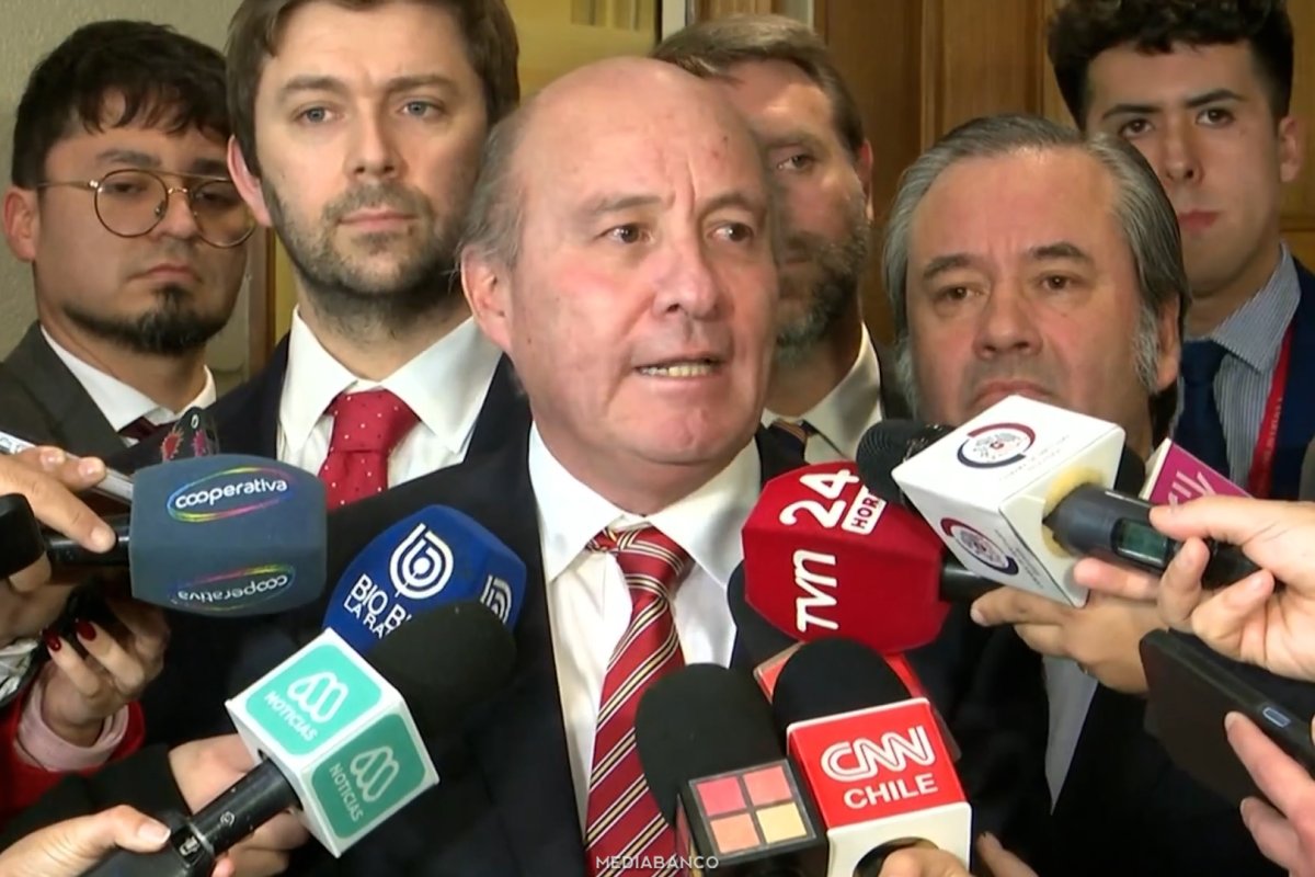 Ahora en DF | Ministro Quiroz celebra aprobación de los tres vetos supresivos del gobierno al proyecto misceláneo: "Estamos muy contentos con los resultados"