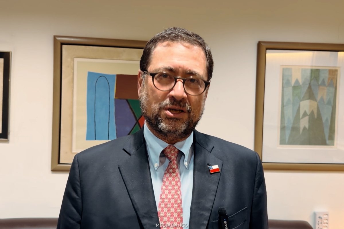 <p>Ahora en DF | Chile y Venezuela formalizaron el reinicio de sus relaciones consulares</p>