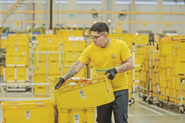 <p>Mercado Libre registra “Balse”, una marca propia de moda en medio del avance de Temu y Shein</p>