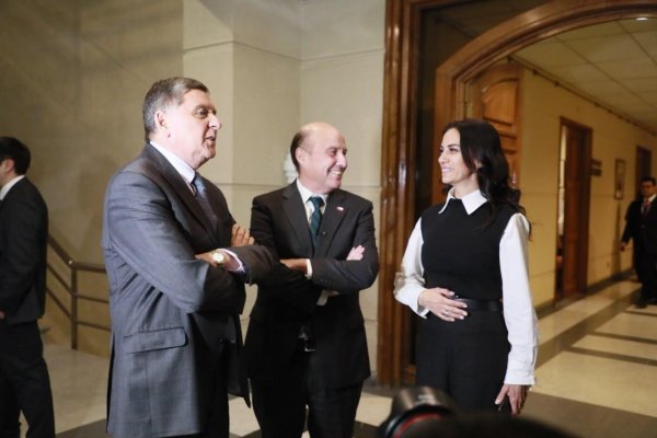 <p>Gobierno evalúa promulgar en dos partes la ley miscelánea</p>