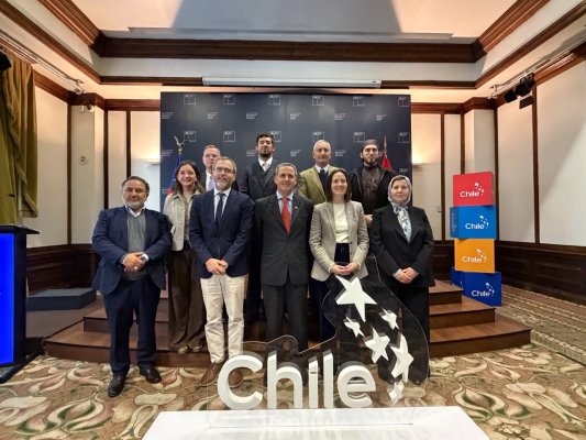 <p>Chile se acerca a Marruecos: nuevo acuerdo busca ampliar las exportaciones agropecuarias a norte de África</p>