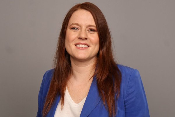 Diputada Constanza Hube sobre propuestas laborales de la UDI: “Flexibilizar ciertas reglas también disminuye costos laborales”