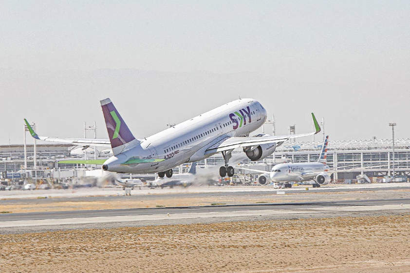 <p>El visto bueno que faltaba: autoridad peruana autoriza adquisición de SKY Airlines de parte de Grupo Abra</p>