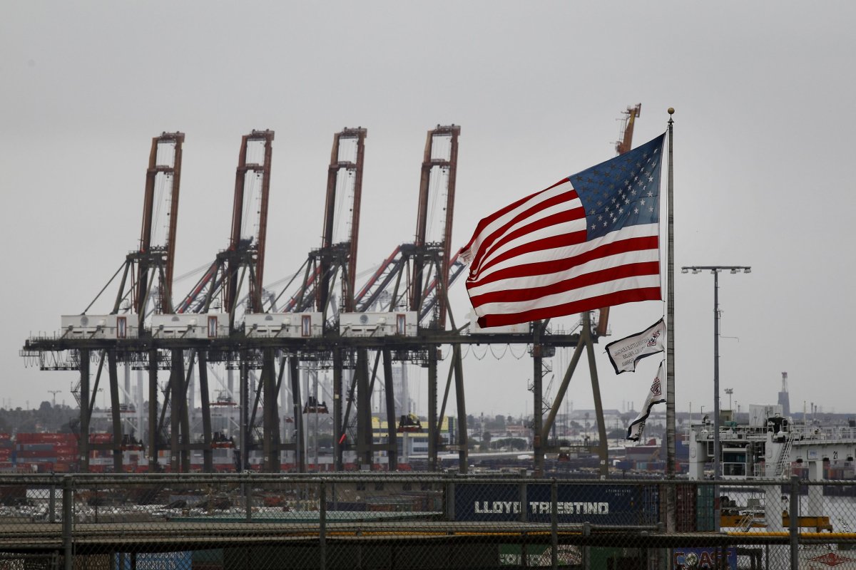 <p>¿Cómo opera la red global que, según la Casa Blanca, utiliza China para evadir los aranceles de EEUU?</p>