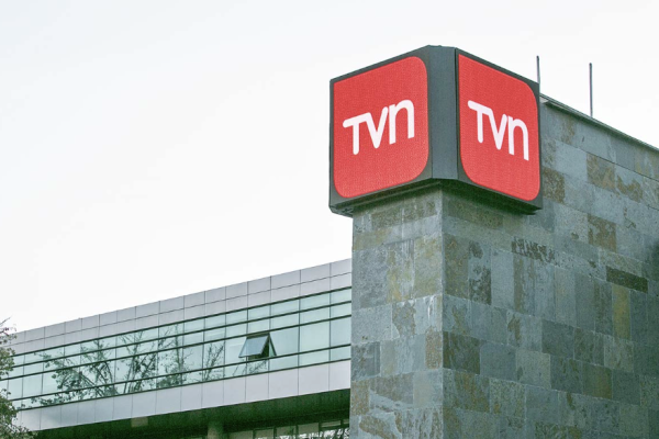 <p>Alvarado por demora en constituir mesa técnica para TVN: "Si no nos preocupara, estaríamos simplemente al arbitrio de la ley vigente"</p>