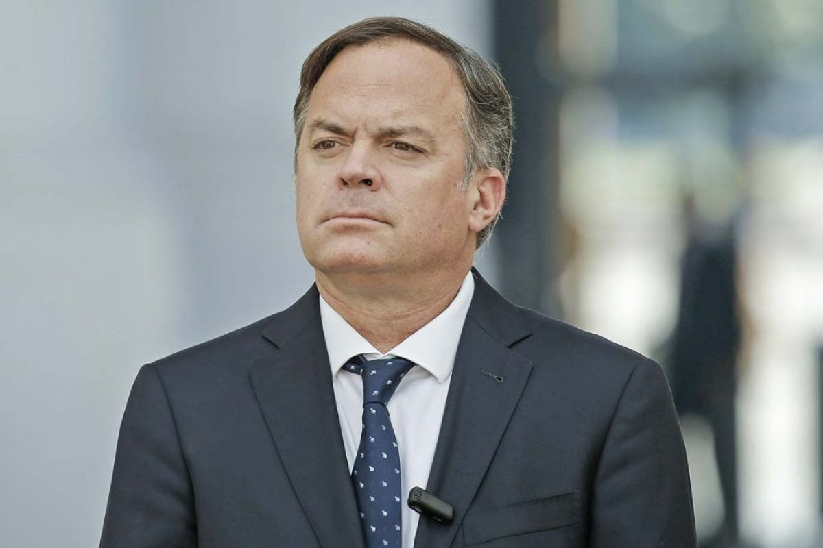 <p>Matías Walker califica de "pirotecnia" la reforma de seguridad: “Busca generar un alza de un par de puntos en las encuestas sabiendo que esto no ayuda a la agenda más sustantiva”</p>
