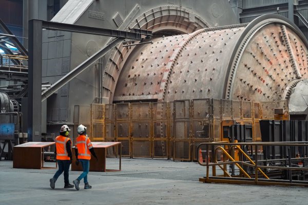 <p>Parte la negociación colectiva más importante del año en Minera Escondida y el sindicato pide una "repartición justa de las riquezas con los trabajadores"</p>