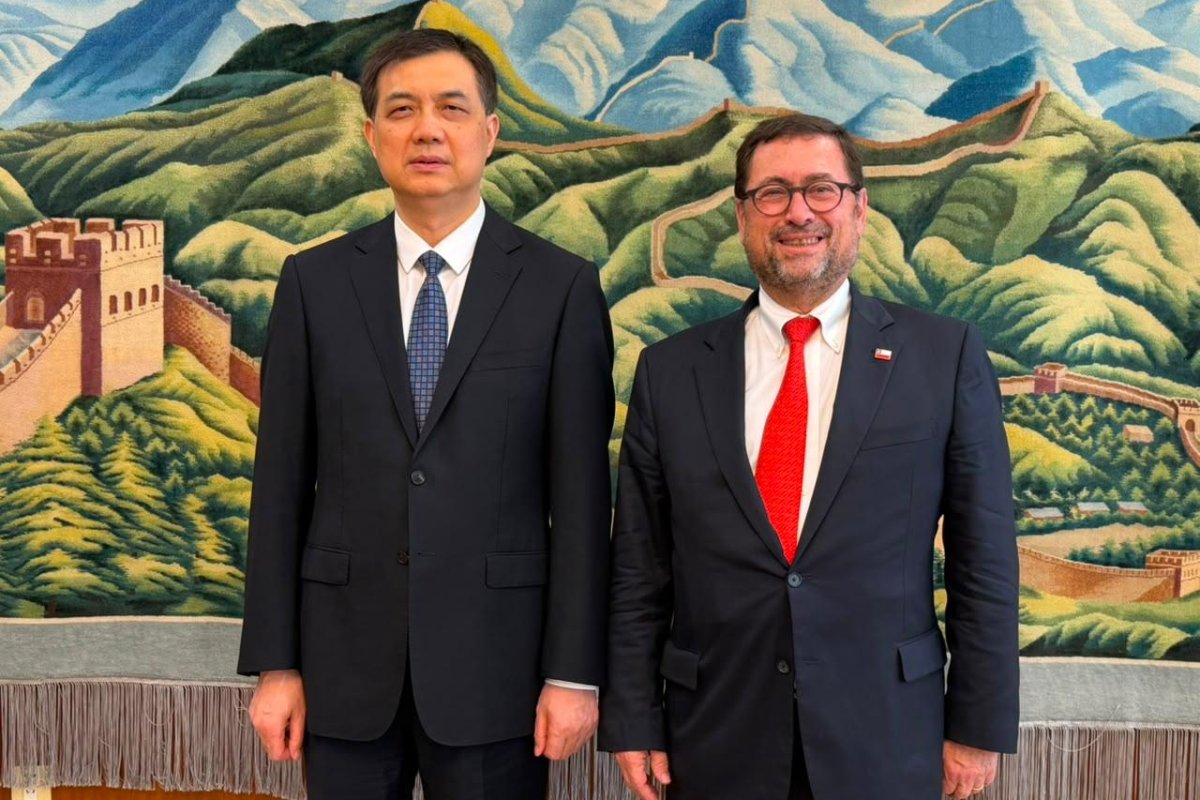 <p>Canciller Pérez Mackenna en inicio de gira por China: “Queremos mantener una relación constructiva y de largo plazo”</p>