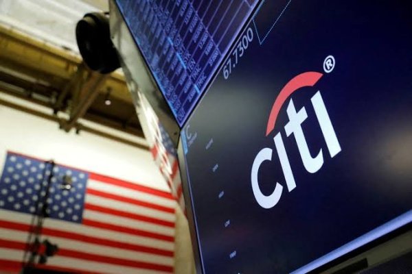 <p>Citi adopta una postura bajista sobre el dólar tras advertir sobre el riesgo de recompra de acciones en EEUU</p>