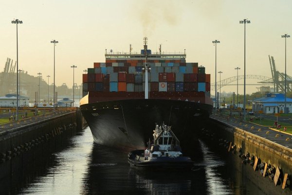Las tarifas para cruzar el canal alcanzaron máximos históricos en agosto, con una media de unos US$ 1,1 millones. (Foto: Reuters)