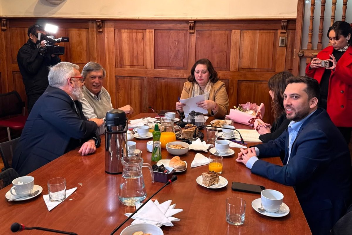 Oposición aumenta la presión sobre el gobierno y exige retirar del Congreso la reforma de seguridad