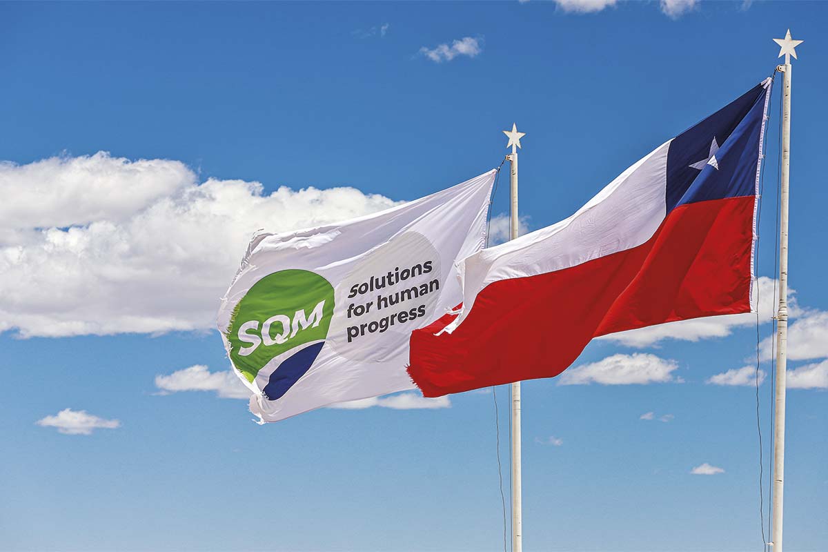 Corredoras de bolsa suben la apuesta por SQM y elevan estimaciones para la acción
