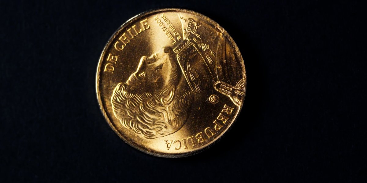 Ahora en DF | Banco Central presenta nuevas monedas de $10 y $50: mismo diseño, más livianas y elaboradas con nueva tecnología