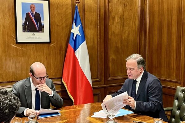 Los 30 proyectos que, según el senador Walker, hacen innecesaria una reforma constitucional