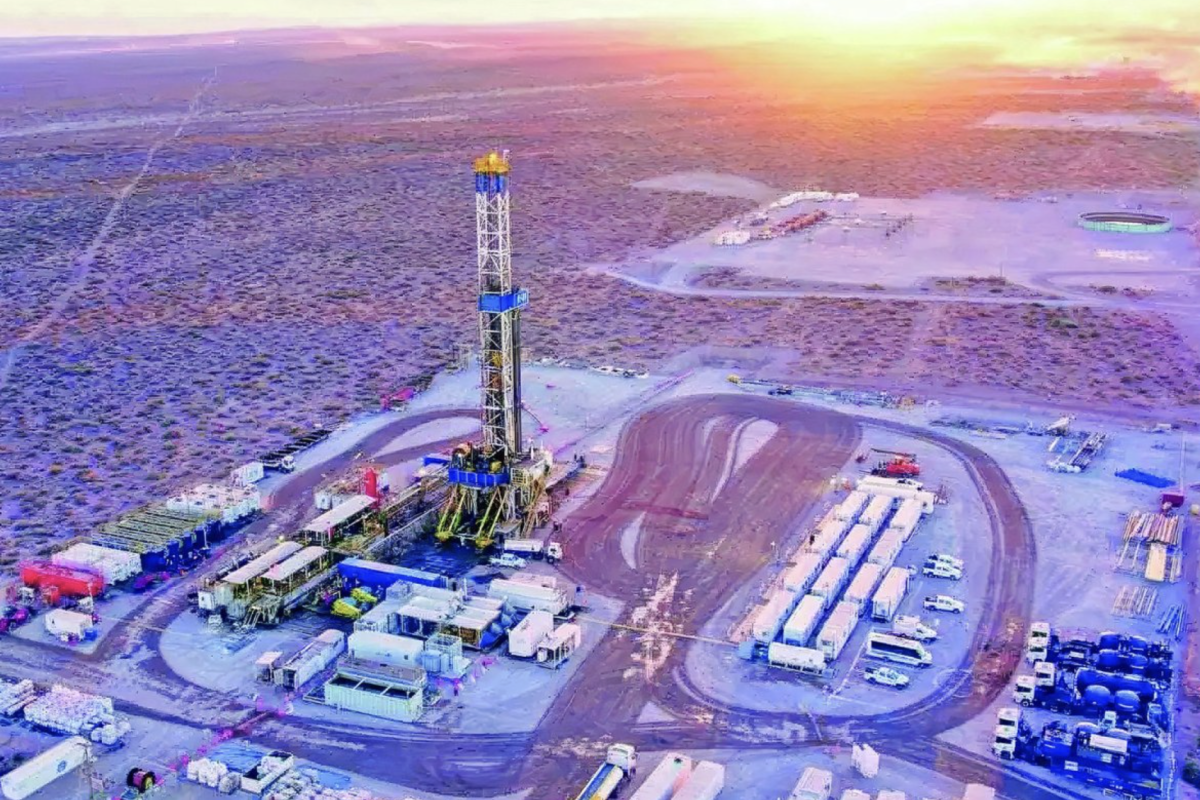 JPMorgan y Santander lideran financiamiento de hasta US$ 15.000 millones para Argentina LNG