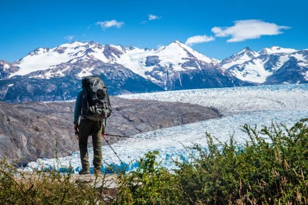 El expansivo mercado del trekking, la principal actividad del turismo aventura en Chile