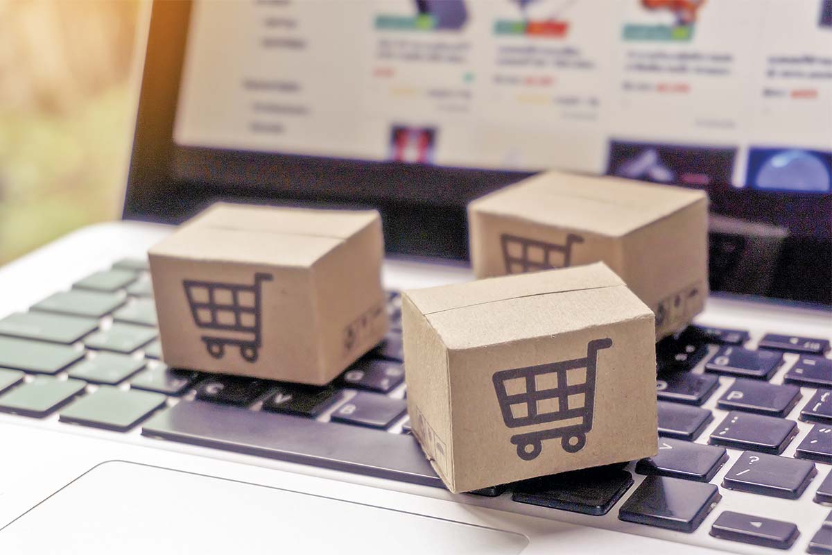 El e-commerce crece en grandes retailers: ventas online de multitiendas Falabella y Paris se encaminan al 50%