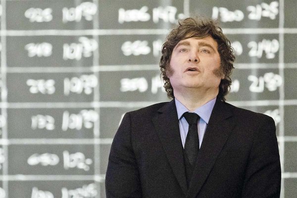 El estancamiento de la actividad y el débil mercado laboral ponen a prueba la gestión económica de Milei