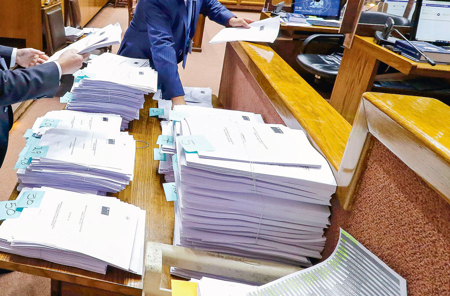 Combate al “fraude social” y revisión de gastos permanentes: los otros ejes del primer Presupuesto de Kast