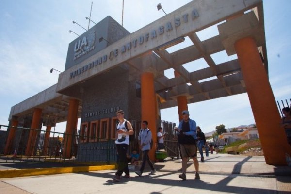 Universidad de Antofagasta inicia ajustes: cerca de 50 personas habrían sido desvinculadas y despidos podría continuar en próximos meses