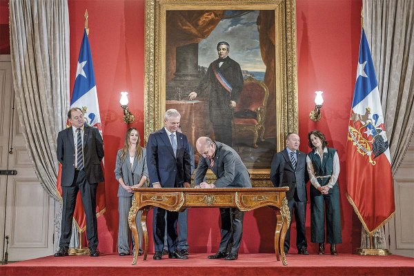 IVA a la vivienda, repatriación de capitales e invariabilidad tributaria: ¿cuándo entran en vigencia las principales normas de la ley de reconstrucción con su promulgación en septiembre?