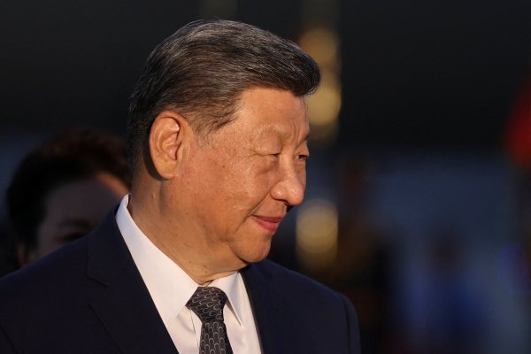 Xi Jinping asegura que China respaldará los esfuerzos destinados a “reconfigurar la arquitectura de seguridad" en Medio Oriente