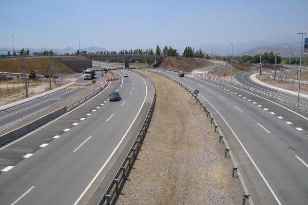 Concesionaria española se impone en licitación de Autopista Los Libertadores y firma china queda descalificada