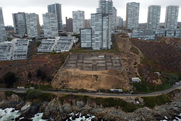 Inmobiliaria recurre a la Suprema para invalidar nuevo PRC de Ripamonti que restringió desarrollo urbano en dunas de Reñaca