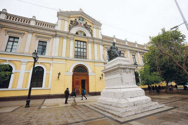 Dipres pone en la mira los estados financieros de las universidades estatales