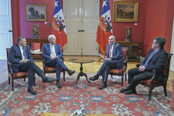 Kast y Quiroz rayan la cancha: trazan los ejes del Presupuesto 2027 y piden a los ministerios acotar expectativas