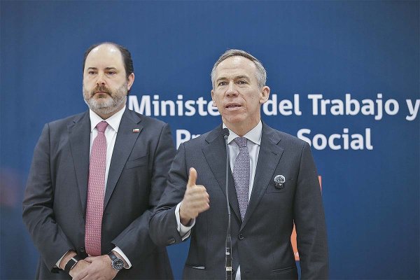 El ministro Rau se reunió este jueves con el presidente de la Cámara de Diputados, Jorge Alessandri. Foto: Cámara de Diputados