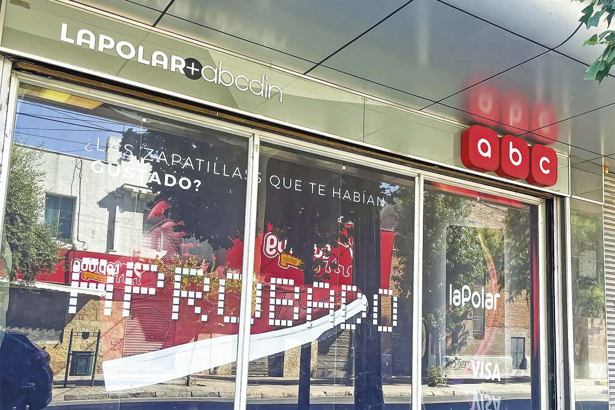 Tiendas abc profundiza reestructuración: reduce su dotación en 711 personas y sus gerencias a la mitad