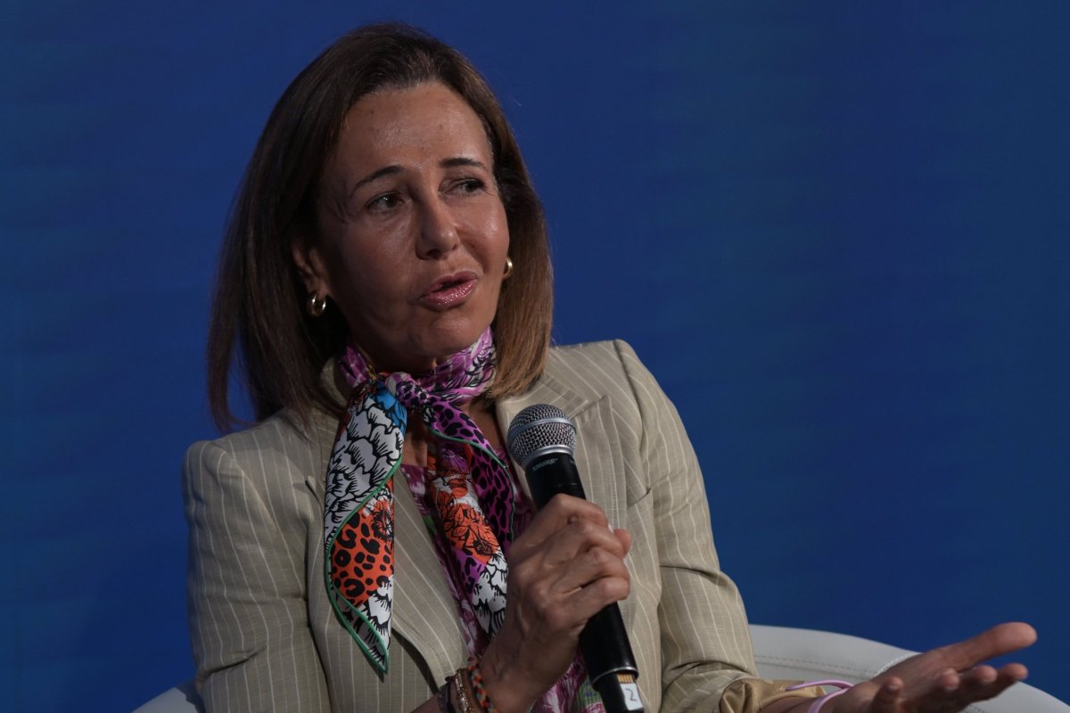 Botín valoró positivamente la dirección de las reformas que buscan mejorar la competitividad de Chile. (Foto: ChileDay 2026)
