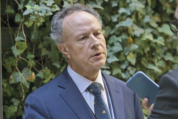 El presidente de la Asociación de Bancos e Instituciones Financieras, José Manuel Mena.