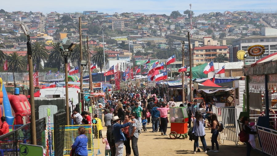 Región de Valparaíso liderará el turismo en Fiestas Patrias con hasta 304 mil viajes proyectados