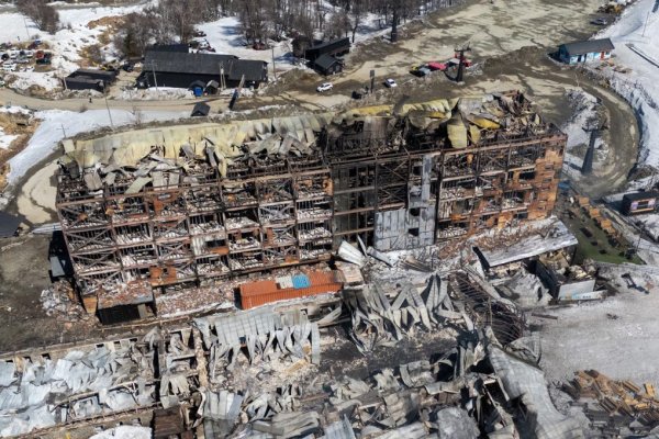Tras voraz incendio, Nevados de Chillán anuncia pronta reconstrucción del hotel: “Nuestro objetivo es un recinto moderno y seguro”