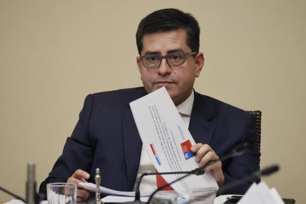 "Quedamos desfasados, entonces por eso tenemos un tema regulatorio que debiera abordarse con prontitud", indicó el parlamentario. (Foto: Aton Chile)